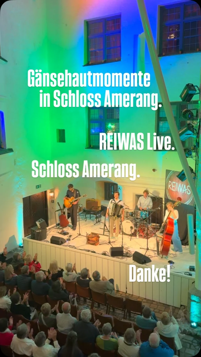 Wir hatten Gänsehaut…
…schon beim ersten Ton. Denn diese Atmosphäre in Schloss Amerang war einfach atemberaubend und einzigartig!! Dieses Konzert war definitiv das bisherige Highlight und wir danken @schlossamerang für die Einladung.
Schaut’s unbedingt mal rein in das Konzertprogramm, das ist Wahnsinn was die auf die Beine stellen, unbedingt unterstützen und Hingehen!

Danke an alle, die da waren, mitgefühlt, mitgefeiert und mitgetragen haben!

Weiter geht’s am Kultursommer Starnberg @kultursommerstarnberg am 1.8.!!!!

#reiwas #schlossamerang #konzert2025 #leichtsei #live #mundartfolk #emotionen #gänsehaut