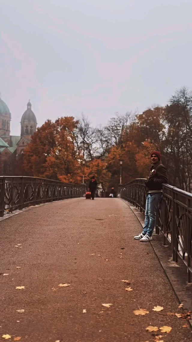 NORDPOL….!
Unser neues Liad, für alle, die no träumen können!

Viel Spaß beim anhören!

#neuesingle #nordpol #träumen #kindheit #erinnern #novembersong #mundartfolk