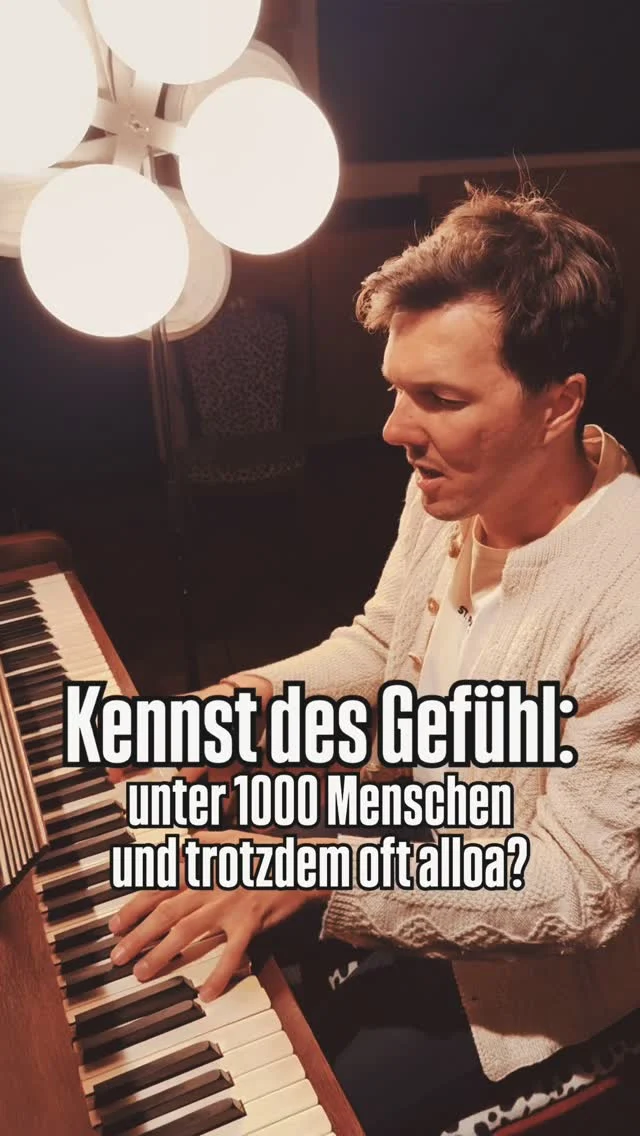 Ganz alloa klingt traurig. Was ma dagegen tun kann? Hör selbst.
Freier Mensch 🎵 

#alloa #gegenmittel #freiermensch #neuesalbum #mundartfolk