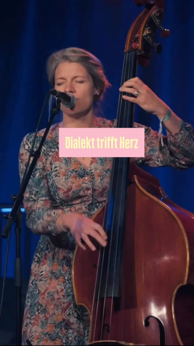 Manche Abende bleiben länger als a Lied.
Vielleicht sehen wir uns ja live:
📍 26.6.– Kirchheim bei München @kultur.kirchheim 
📍 27.6.– Fürstenfeldbruck
📍 3.7.. – Walchenseekraftwerk @kleinkunstundkultur 
📍 15.7. - Forheim @donauton_studio 
#sommerkonzerte #livekonzert #dialekt #mundartfolk #akkordeon