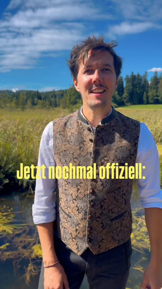 7.000. ❤️
Danke an euch alle, die REIWAS verfolgen, teilen, kommentieren, zuhören und immer wieder dabei sind.
Wir freuen uns wirklich riesig über jeden einzelnen von euch. 🙏
Und jetzt mal ehrlich:
Hat Josef das Zeug zum nächsten Florian Silbereisen? 👀😂 
#immerwiedersonntag #danke #mundartfolk #reiwas #floriansilbereisen